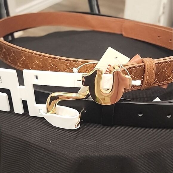 True Religion Horseshoe Embossed Logo & Buckle 2PK Belt